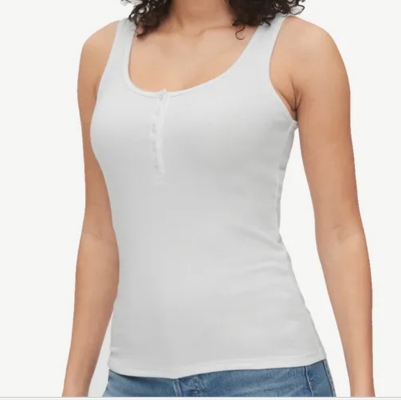 GAP Tops - Gap Tank Top